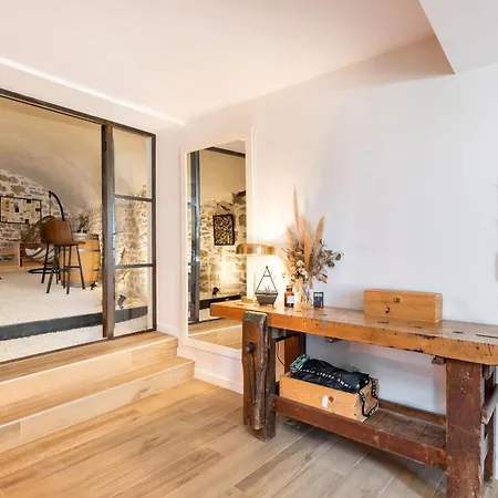 Les Pierres Seches - House With Pool And Open View Near The Village * Saint-Didier-au-Mont-d'Or